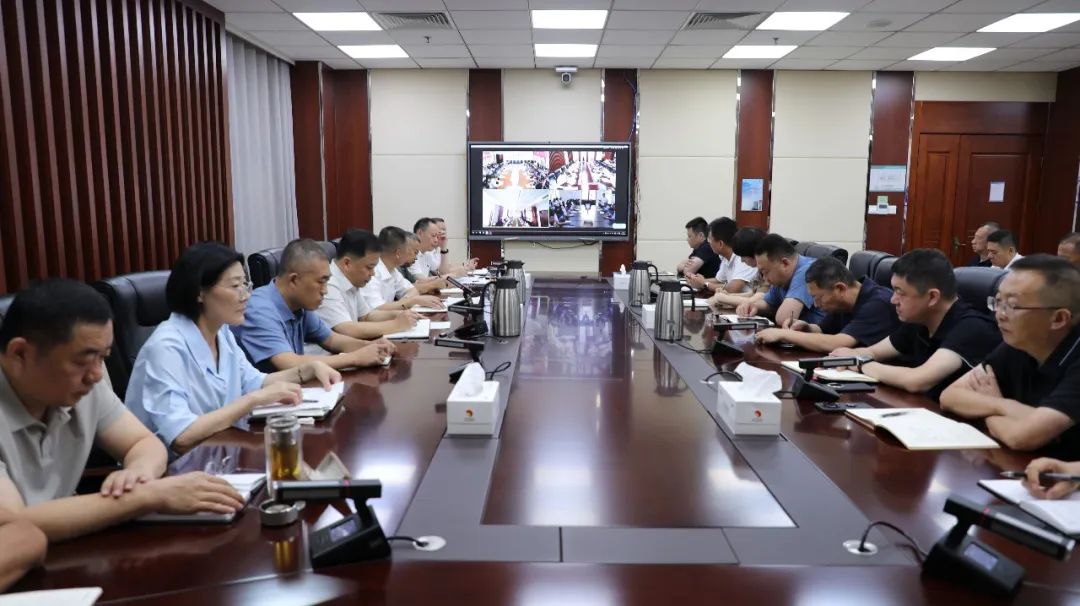 918搏天堂集团召开八月份安全办公会议 部署关键期安全攻坚工作1